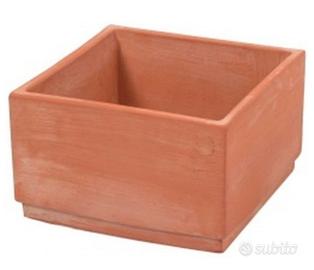 Vaso terracotta toscana Trequanda fatto a mano.