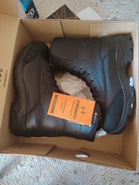 scarponi tiger gtx black taglia 42 nuovi
