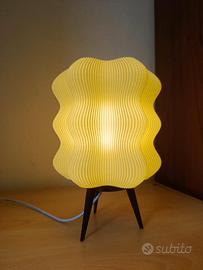 Lampada da Tavolo Design 3D | Luce Calda LED E14