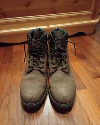 2 paia scarpe donna Dockstep Timberland a 25€