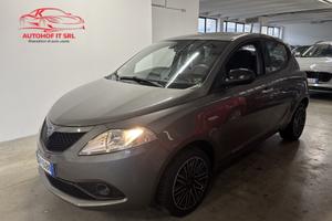 Lancia Ypsilon 1.0 | HYBRID GOLD | OK NEOPATENTATI