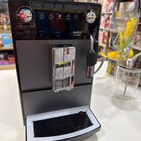 macchina da caffe in grani