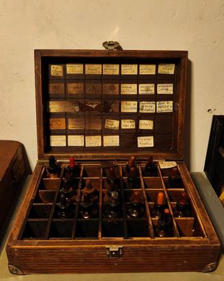 Cassetta Reagenti Microscopia d'Epoca Legno