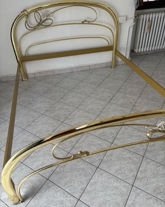 Arredo camera  da letto.