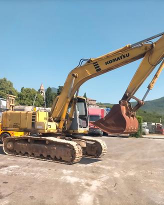 Escavatore Komatsu PC 200 En