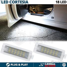 Luci Cortesia LED Per LAND ROVER Sottoporta Bianca