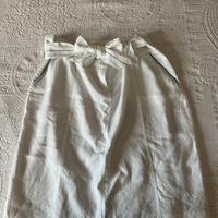 Gonna bianca in lino