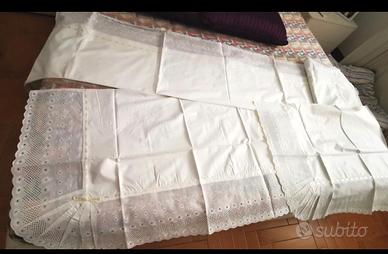 Lenzuolo matrimoniale con federe originale vintage