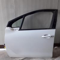 Porta anteriore posteriore dx,sx peugeot 208 2018