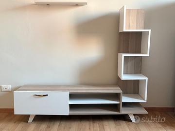 Mobile TV stile moderno