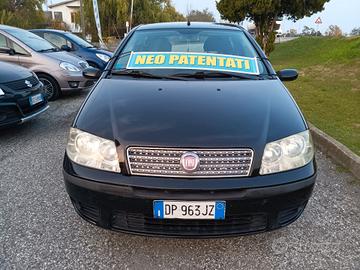 NEOPATENTATI fiat PUNTO benzina