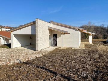 VILLA SINGOLA A MONTE DI MALO