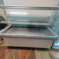 vetrina  refrigerata per bar/ristorazione 