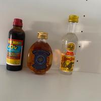 Bottigliette mignon vintage da collezione