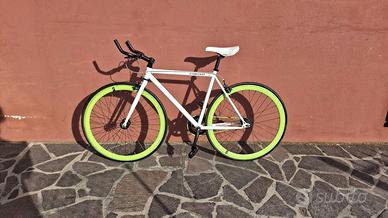 Bici Fabricbike scatto fisso
