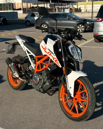 KTM DUKE 390 2019