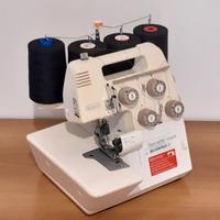  Taglia Cuci Bernina 334DS Bernette, cucire sarta