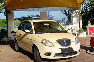 Lancia Ypsilon smembro