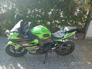 kawasaki ninja 400