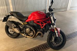 Ducati Monster 821 - 2017