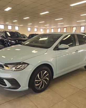 Volkswagen Polo Young 1.0 80CV