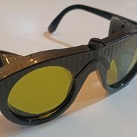 occhiali steam punk neri con lente giallo/verde