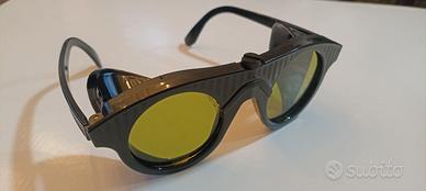 occhiali steam punk neri con lente giallo/verde