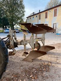 Aratro bivomere scalmana