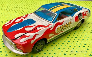 modello in latta 1:24 Ford Mustang Mach 1 "Stunt”