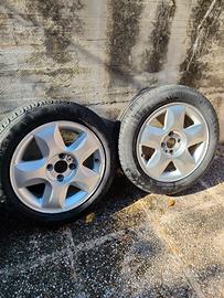 Gomme auto