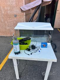 Acquario 80 Litri completo e bombola Co2