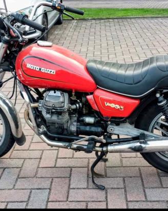 Moto Guzzi Custom 350C