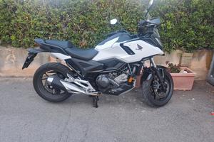 honda nc 750 x dct