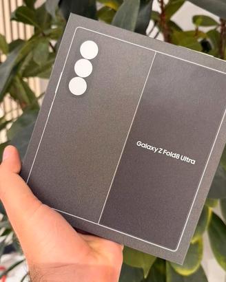 Samsung Galaxy Z Fold 8 Ultra - NUOVO GARANZIA