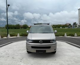 Volkswagen Transporter T5 Caravelle 9 Posti