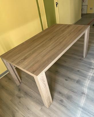 3 tavoli in legno come nuovi