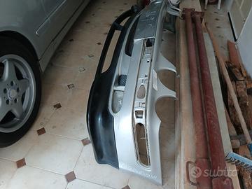 paraurti anteriore Mercedes clk w208  