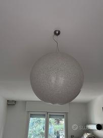 4 lampadari (due plafoniere due lampadari)