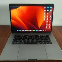 MacBook Pro 15"  - Potenza Professionale