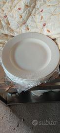 Set Piatti Eleganti in Ceramica