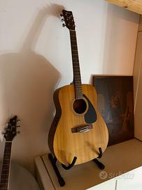 Chitarra acustica elettrificata Yamaha FX-310