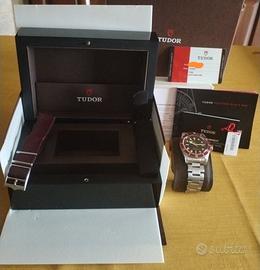 Tudor Black Bay automatico full set come nuovo 