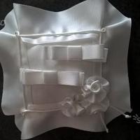 Cuscinetto portafedi