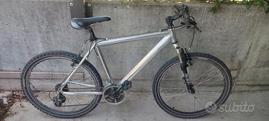 Bicicletta taglia 26