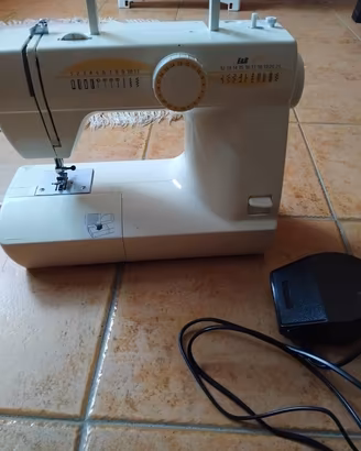 macchina da cucire portatile elettrica