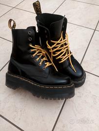 dr Martens 