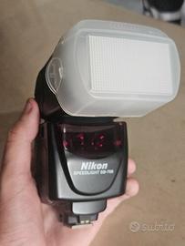 Flash Nikon Speedlight SB-700
