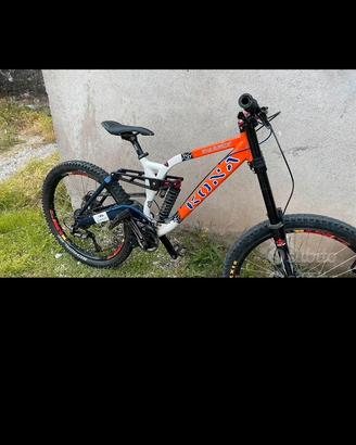 mtb dh kona