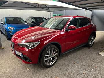 ALFA ROMEO Stelvio 2.0 Turbo 280 CV AT8 Q4 First