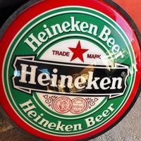 Insegna luminosa bifacciale Heineken